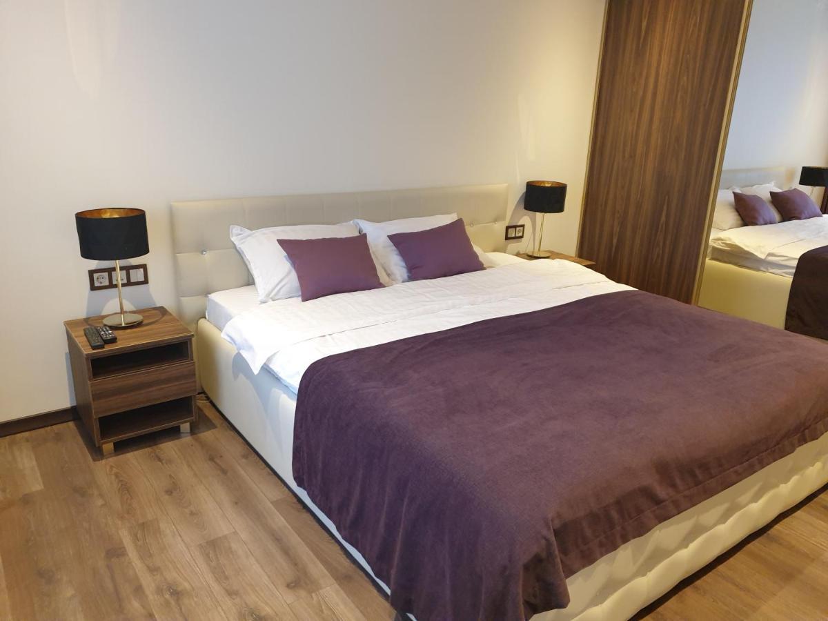 Marbeo 5 Star Luxury - Elkonu Appartamento Liepāja